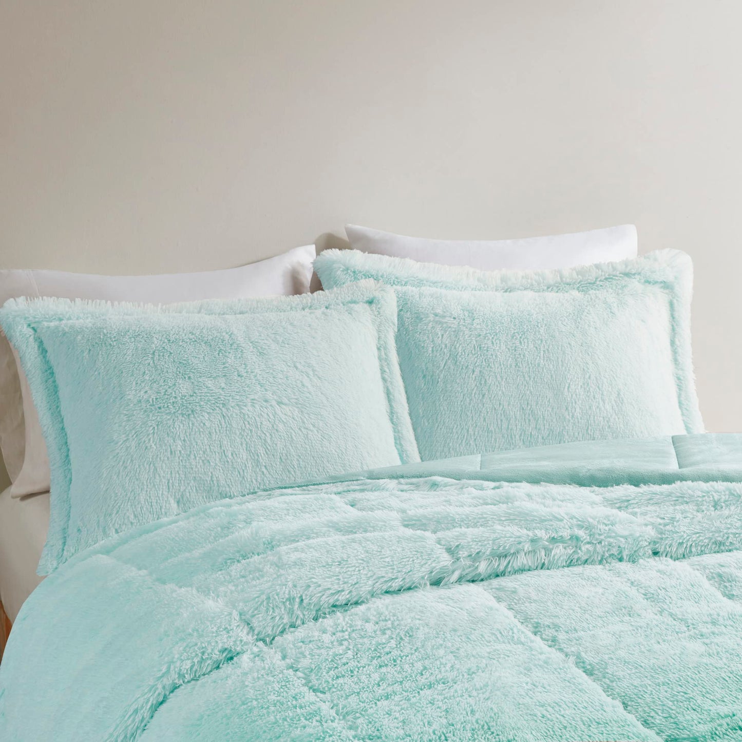 Intelligent Design Polyester Comforter Mini Set with Blue Finish ID10-2150